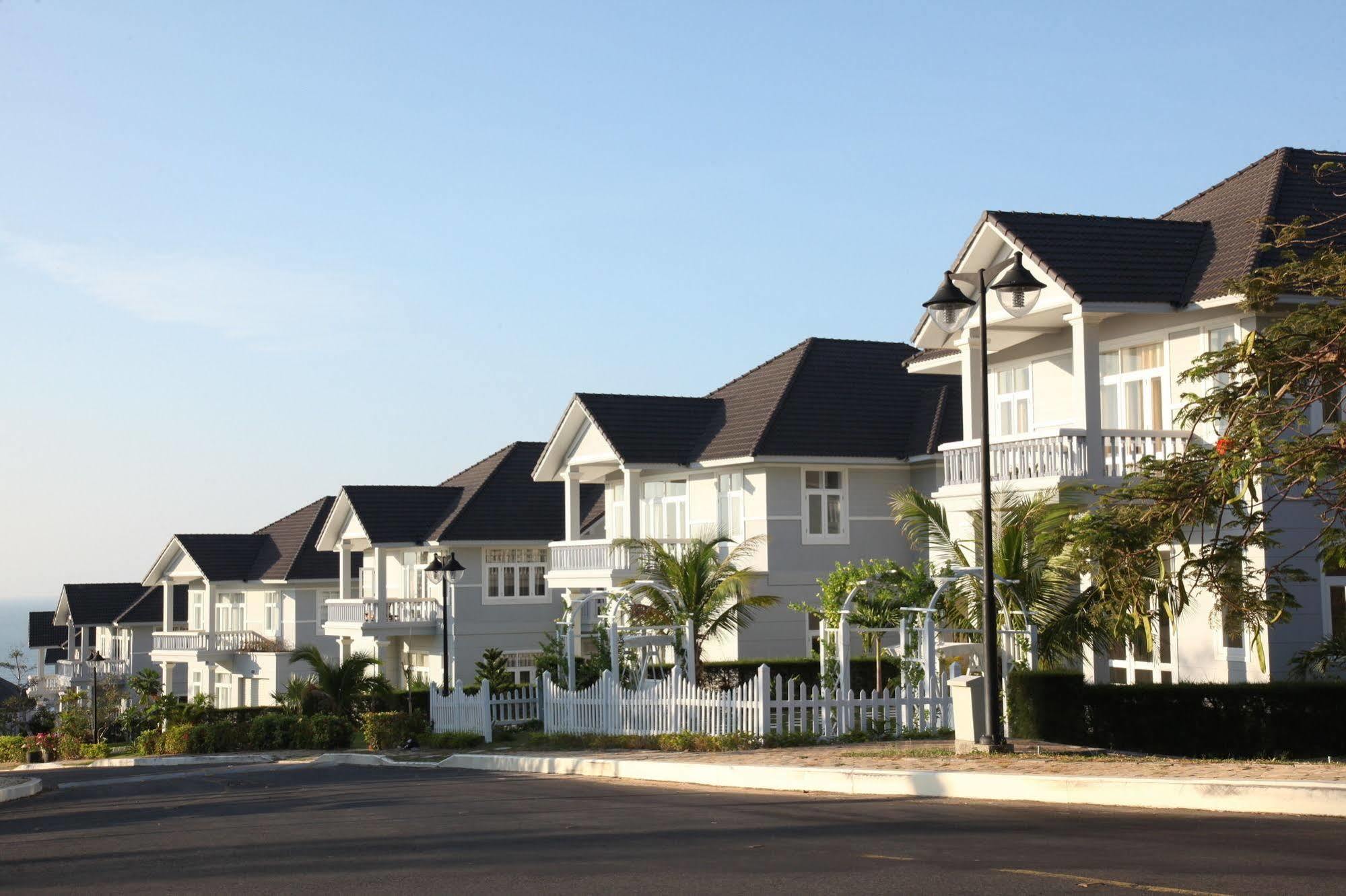 Sea Links Beach Villa Mui Ne Bagian luar foto